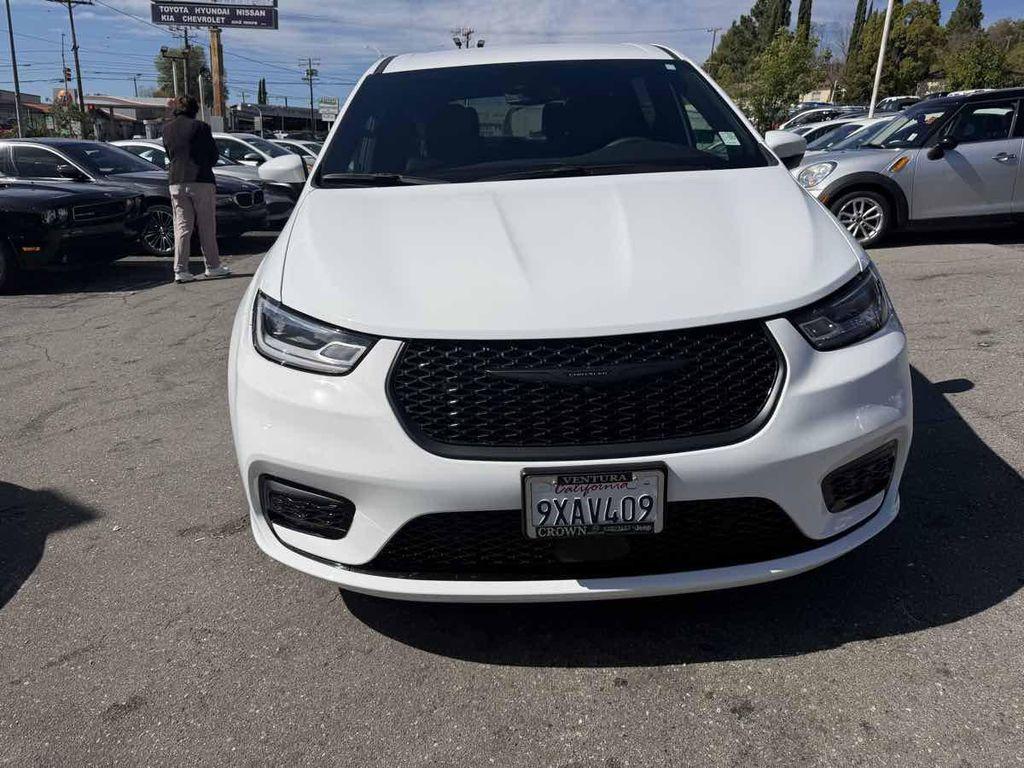 used 2023 Chrysler Pacifica Hybrid car, priced at $28,700