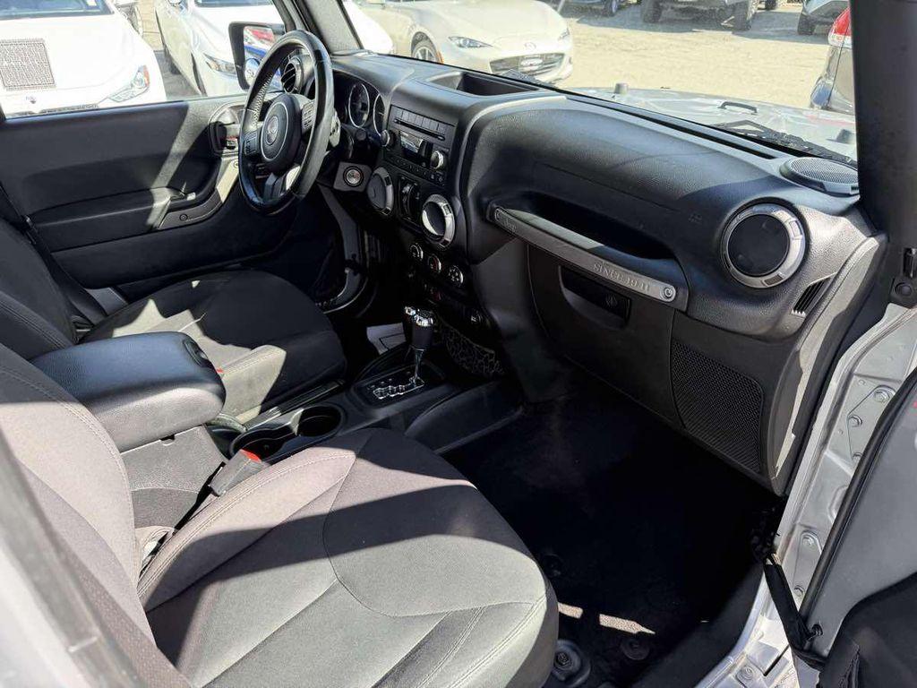 used 2015 Jeep Wrangler Unlimited car, priced at $17,995