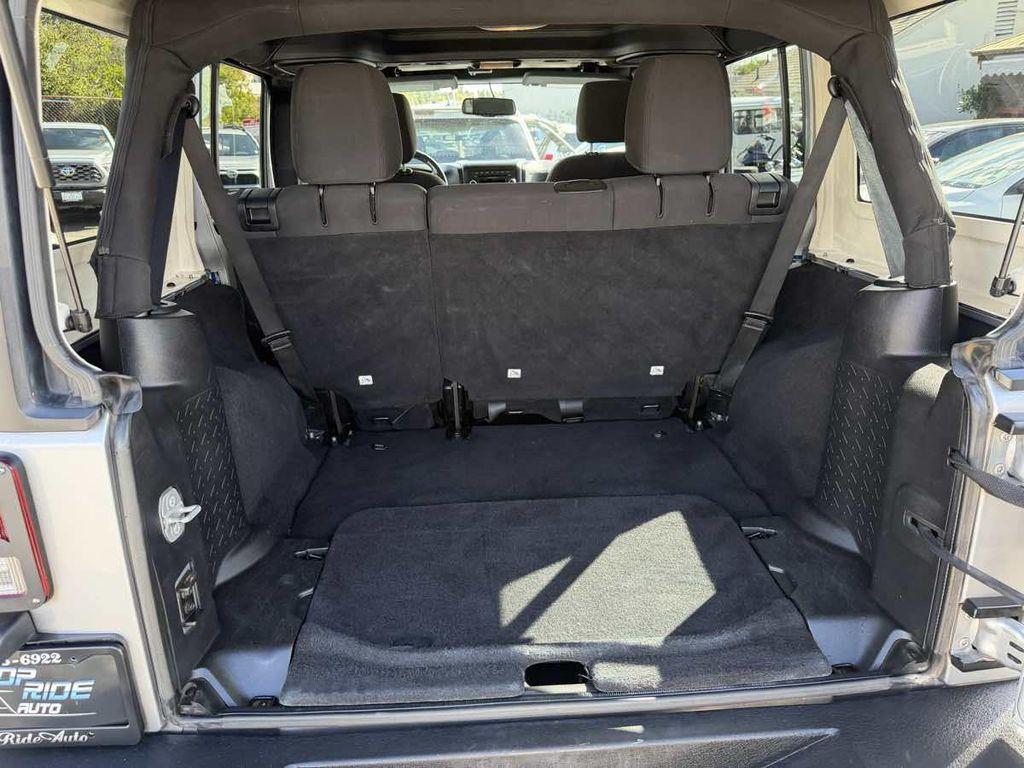 used 2015 Jeep Wrangler Unlimited car, priced at $17,995