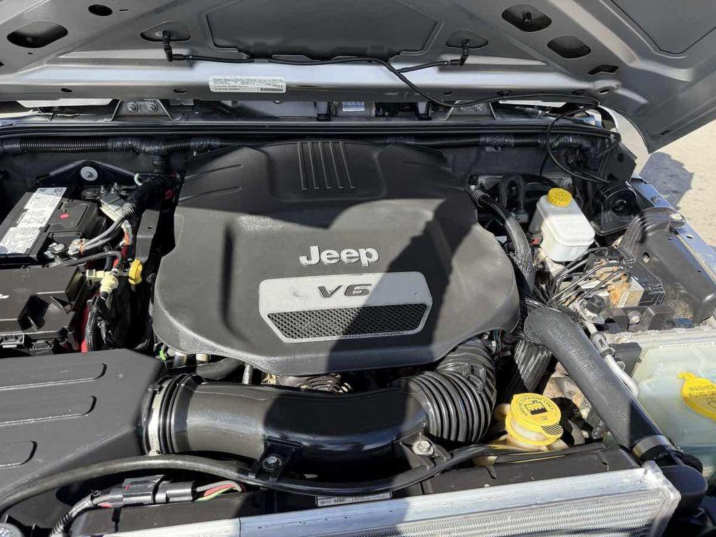 used 2015 Jeep Wrangler Unlimited car, priced at $17,995