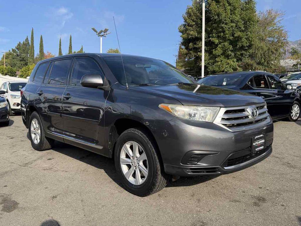 used 2011 Toyota Highlander car, priced at $8,995
