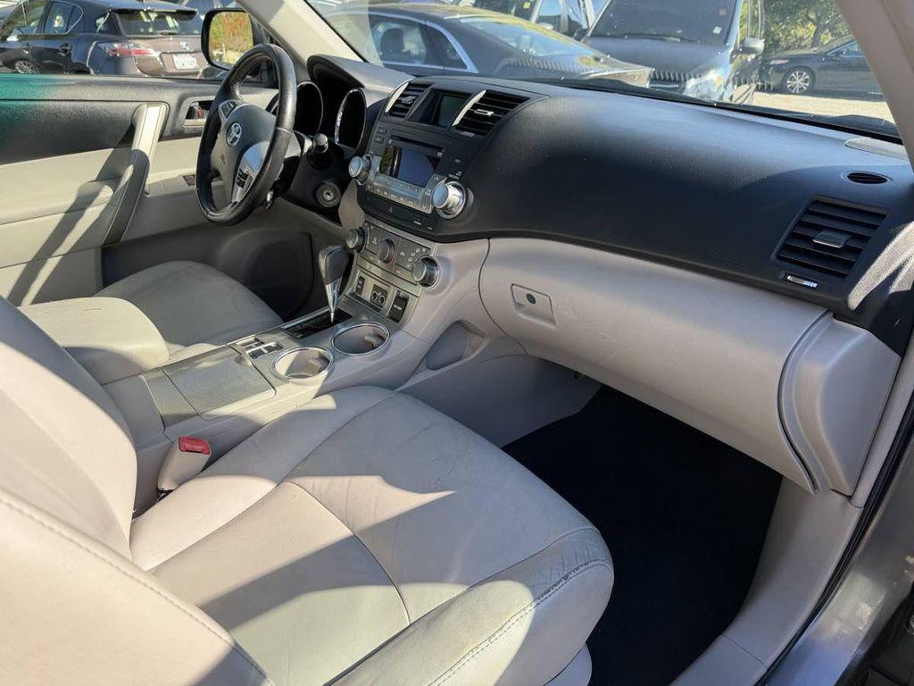 used 2012 Toyota Highlander car, priced at $10,995