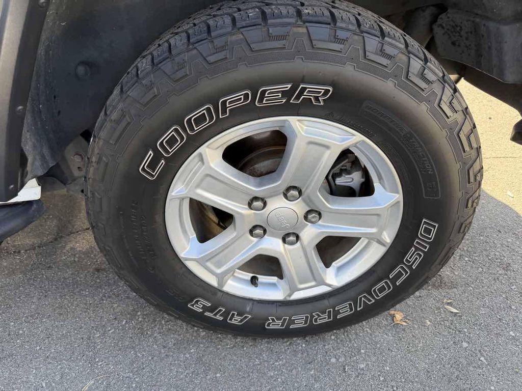 used 2018 Jeep Wrangler Unlimited car, priced at $17,995