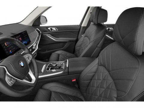 new 2026 BMW X7 car, priced at $97,015