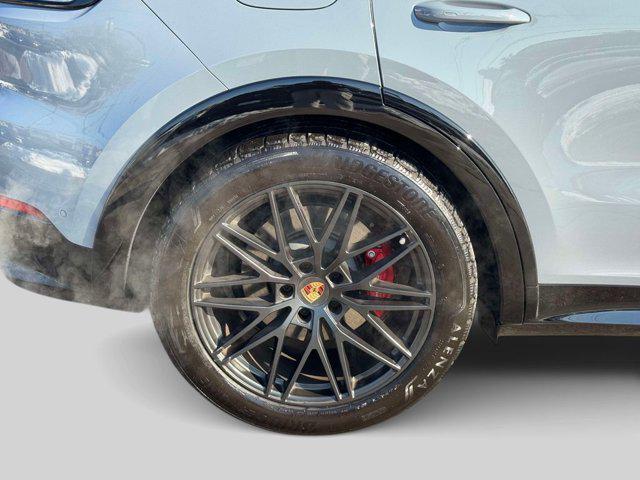 used 2025 Porsche Cayenne car, priced at $135,998