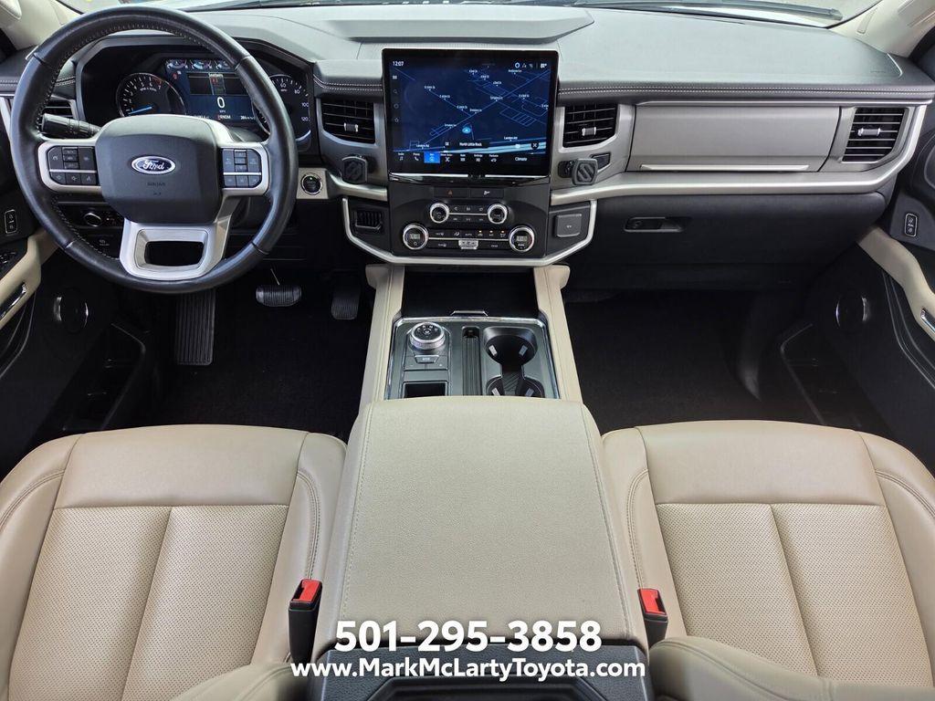 used 2023 Ford Expedition car, priced at $37,628