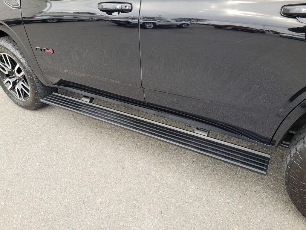 used 2023 GMC Yukon car, priced at $53,724