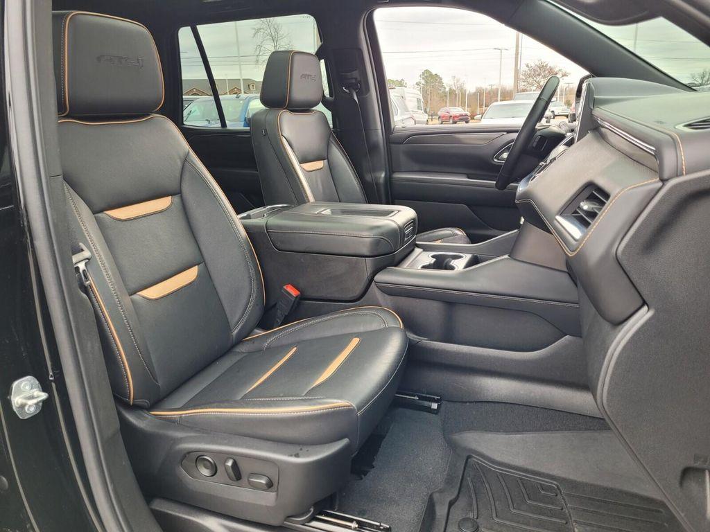 used 2023 GMC Yukon car, priced at $53,724