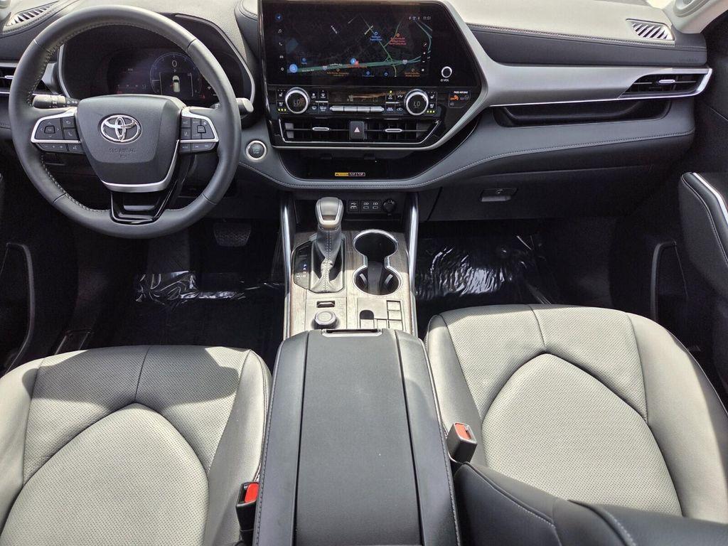 used 2026 Toyota Highlander car, priced at $52,154