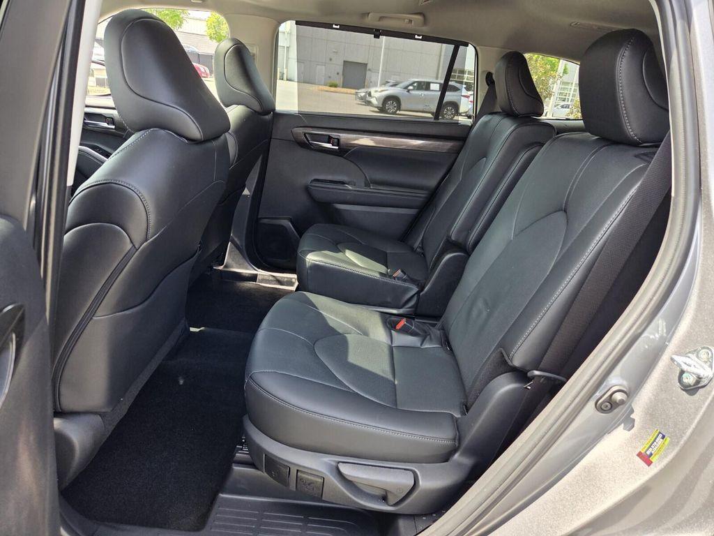 used 2026 Toyota Highlander car, priced at $52,154