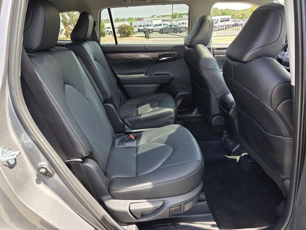 used 2026 Toyota Highlander car, priced at $52,154