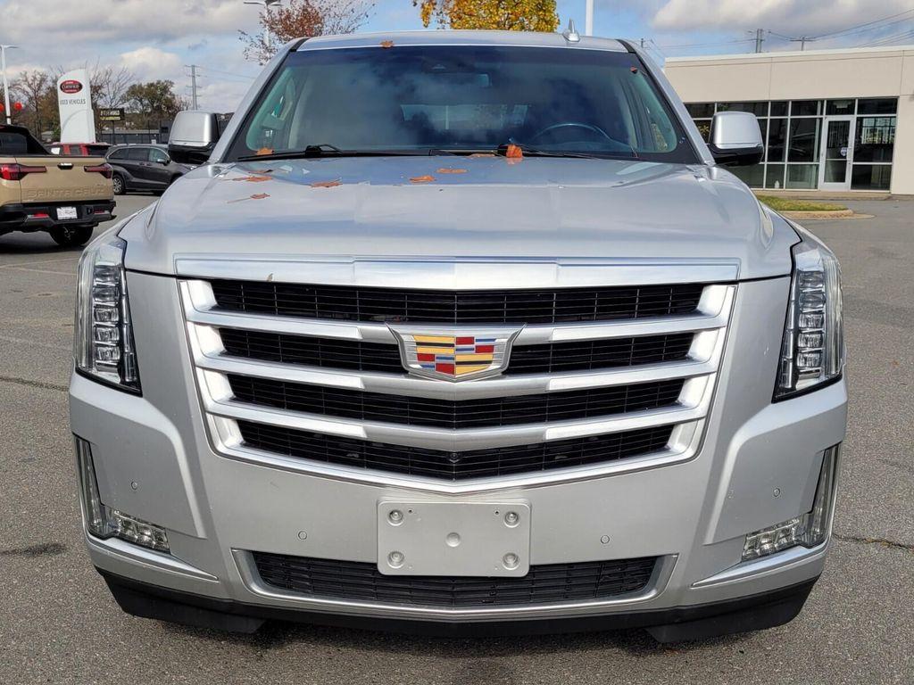 used 2019 Cadillac Escalade ESV car, priced at $23,985