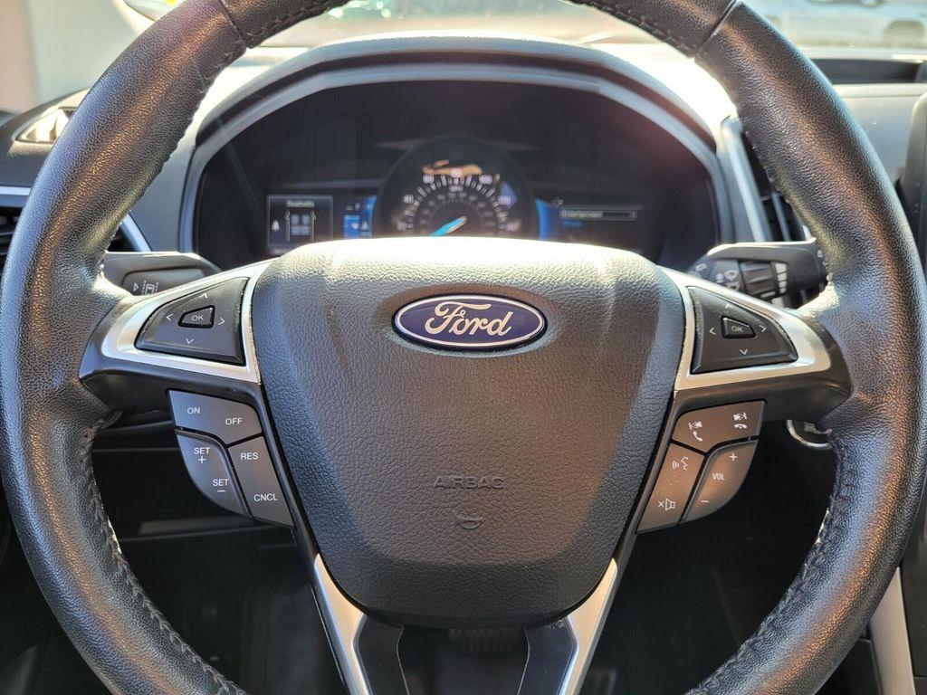used 2022 Ford Edge car, priced at $16,686