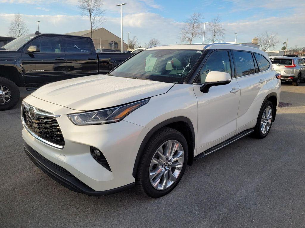 used 2021 Toyota Highlander car, priced at $31,350