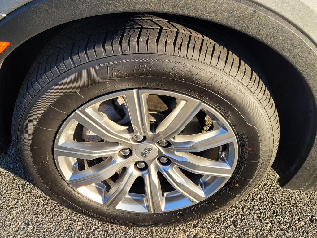 used 2023 Cadillac XT4 car, priced at $22,735