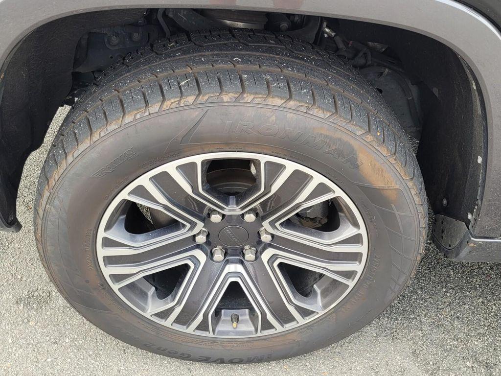 used 2022 Jeep Wagoneer car, priced at $37,942