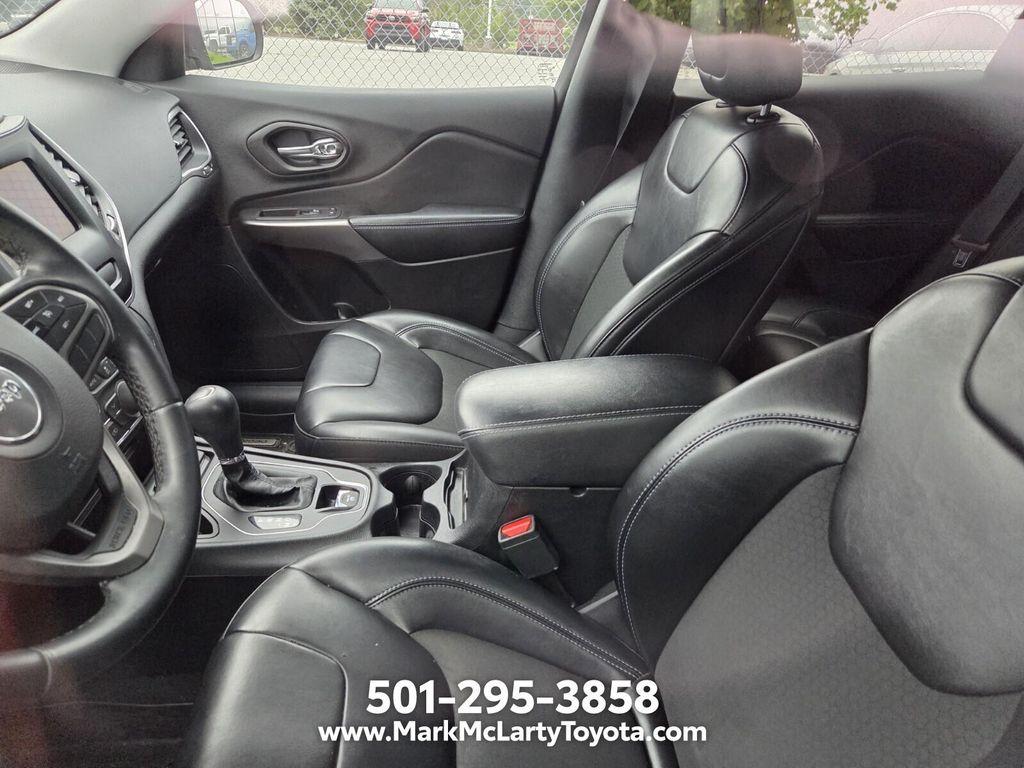 used 2020 Jeep Cherokee car, priced at $16,018