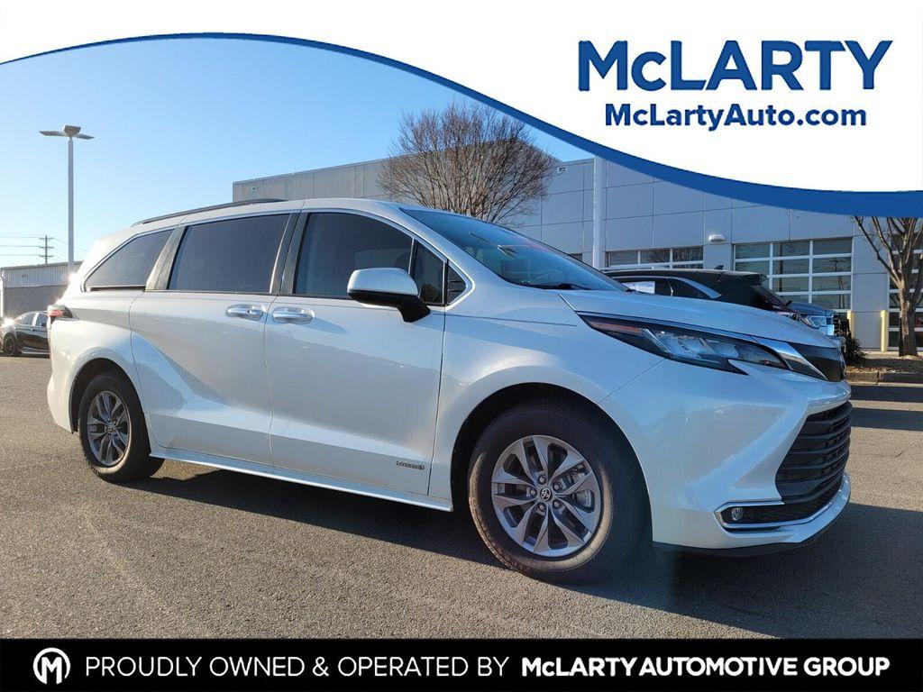 used 2021 Toyota Sienna car, priced at $31,611