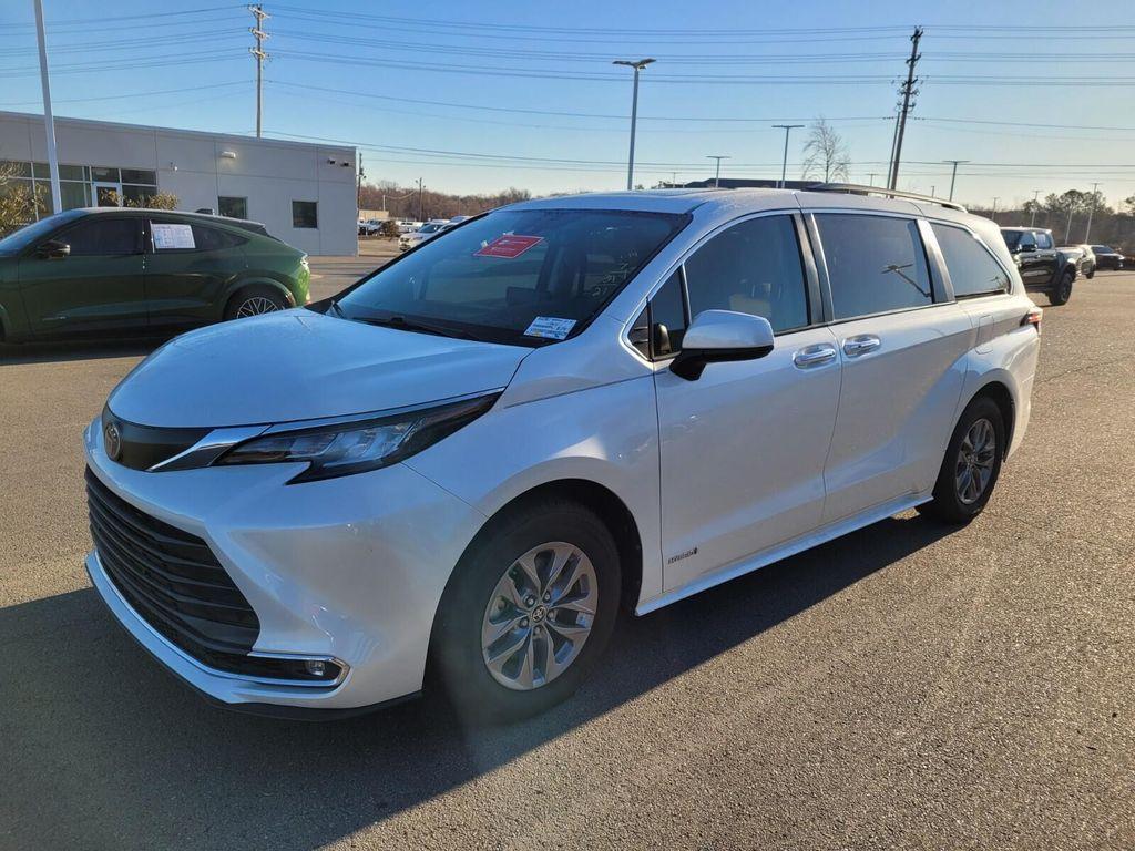 used 2021 Toyota Sienna car, priced at $31,611