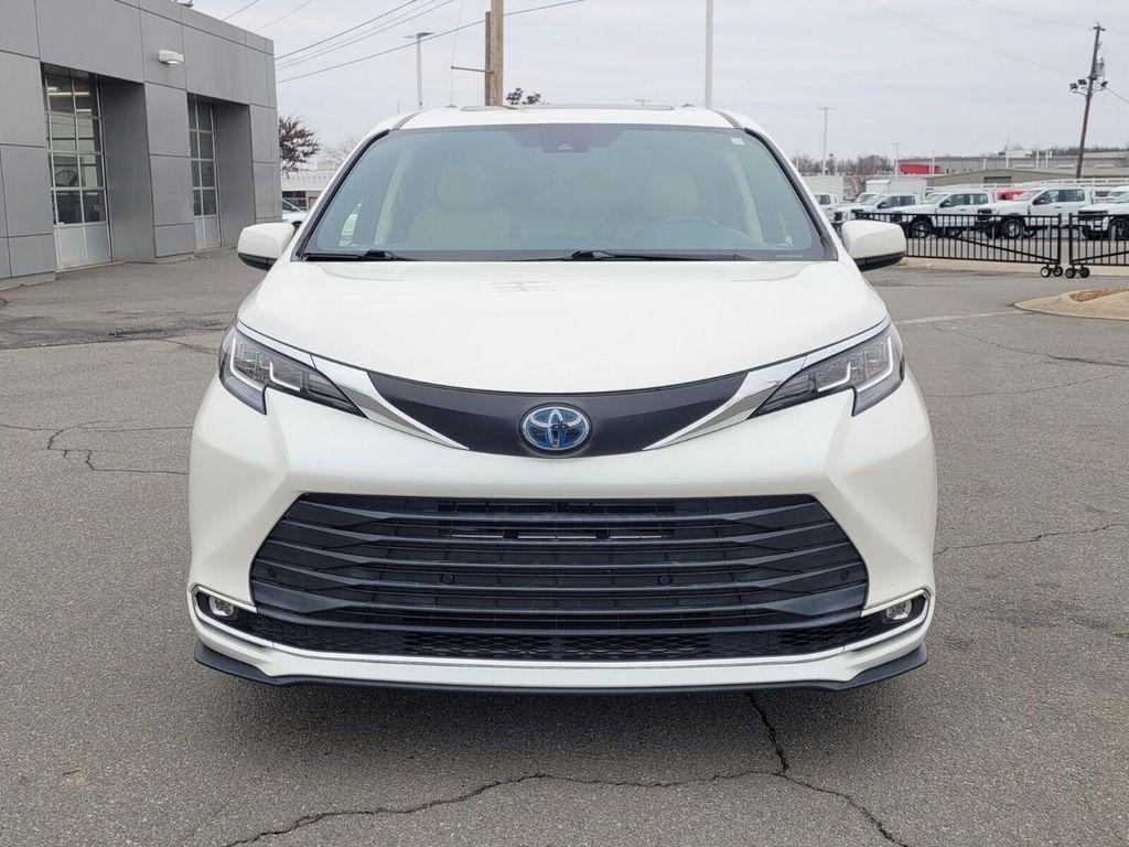 used 2021 Toyota Sienna car, priced at $30,321