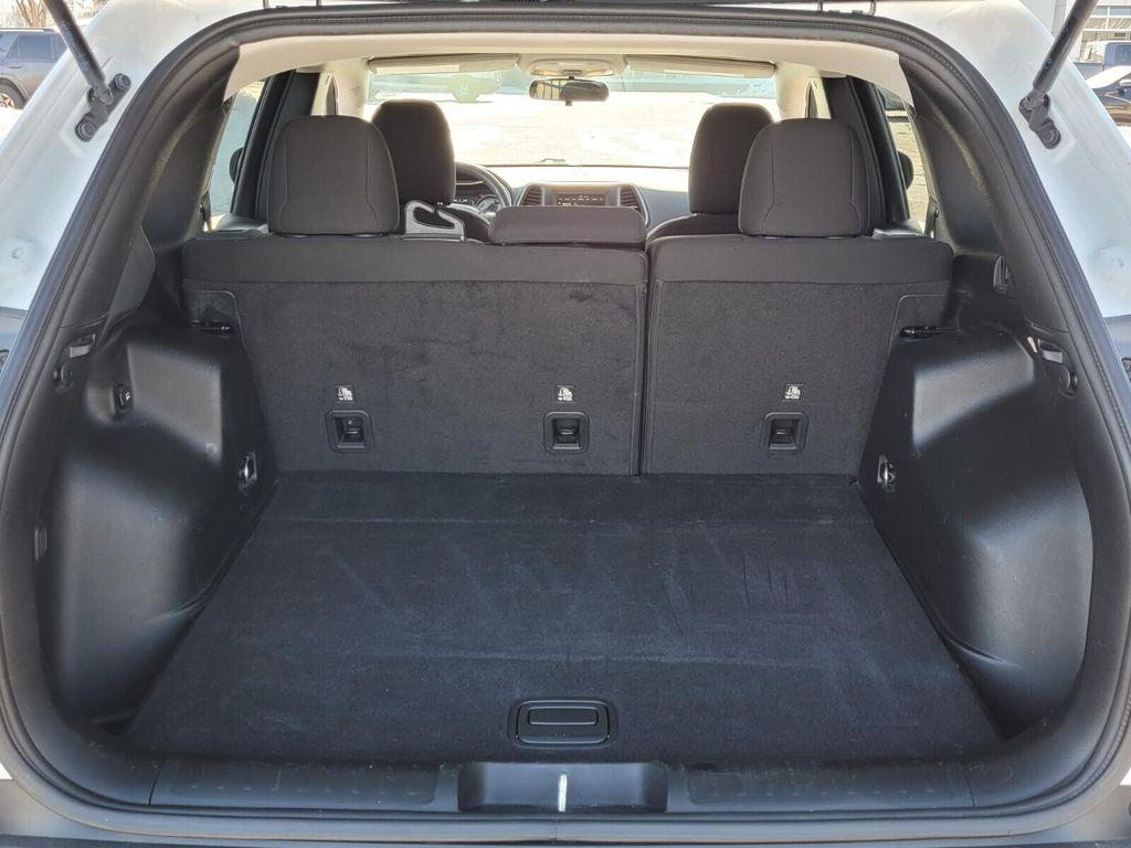 used 2019 Jeep Cherokee car, priced at $16,209