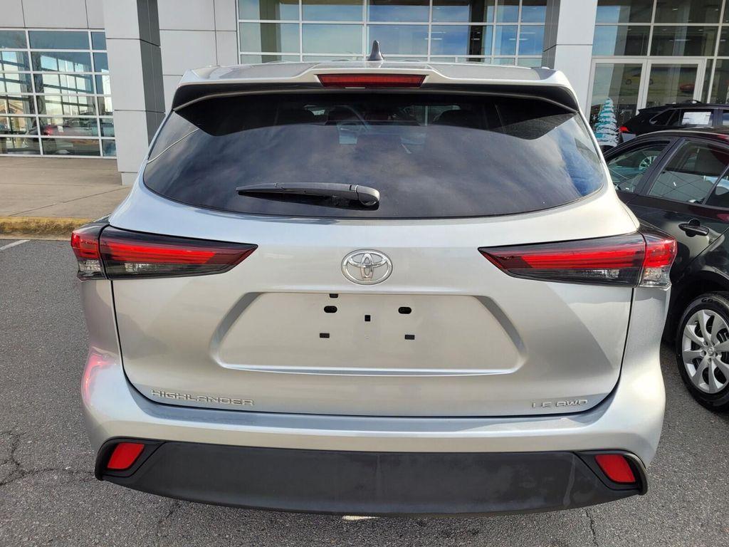 used 2024 Toyota Highlander car, priced at $36,573