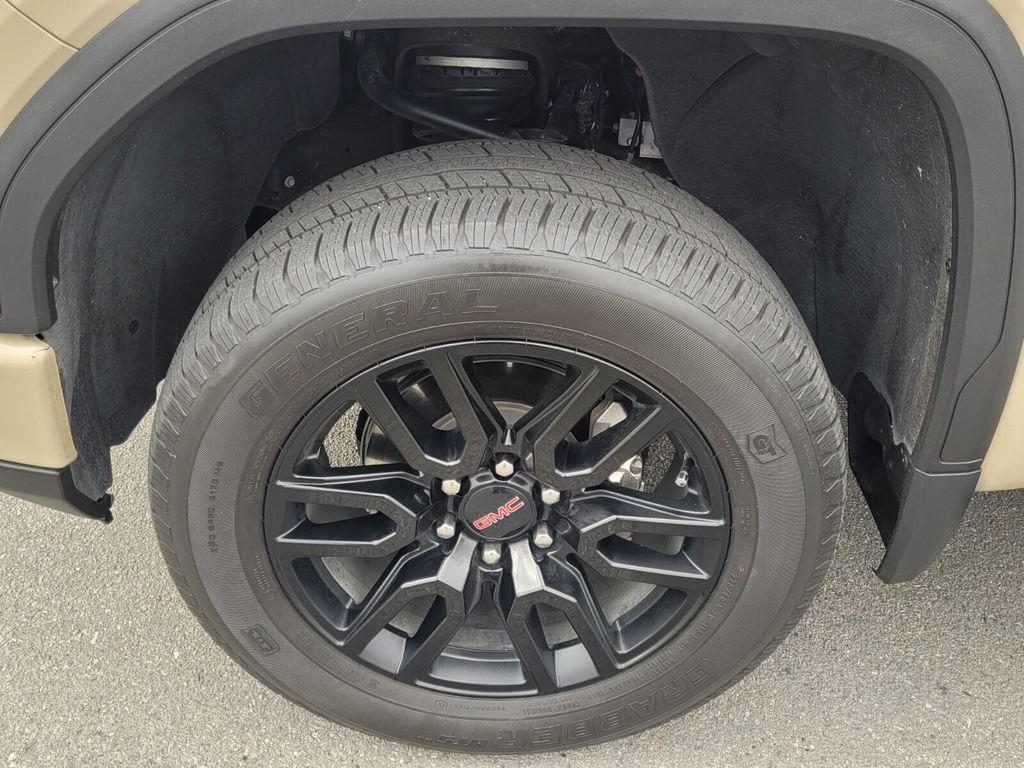 used 2023 GMC Sierra 1500 car, priced at $39,320