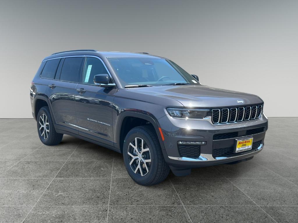 used 2025 Jeep Grand Cherokee L car, priced at $38,518