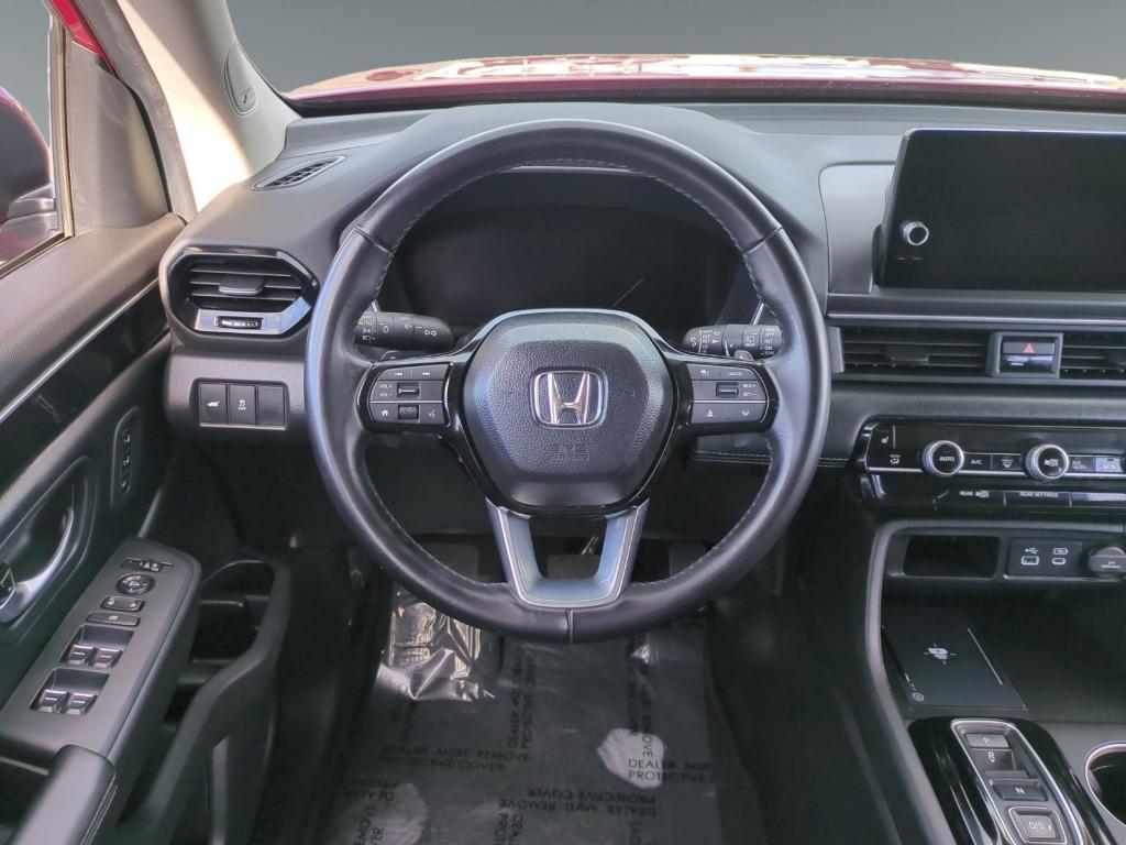 used 2024 Honda Pilot car, priced at $39,090