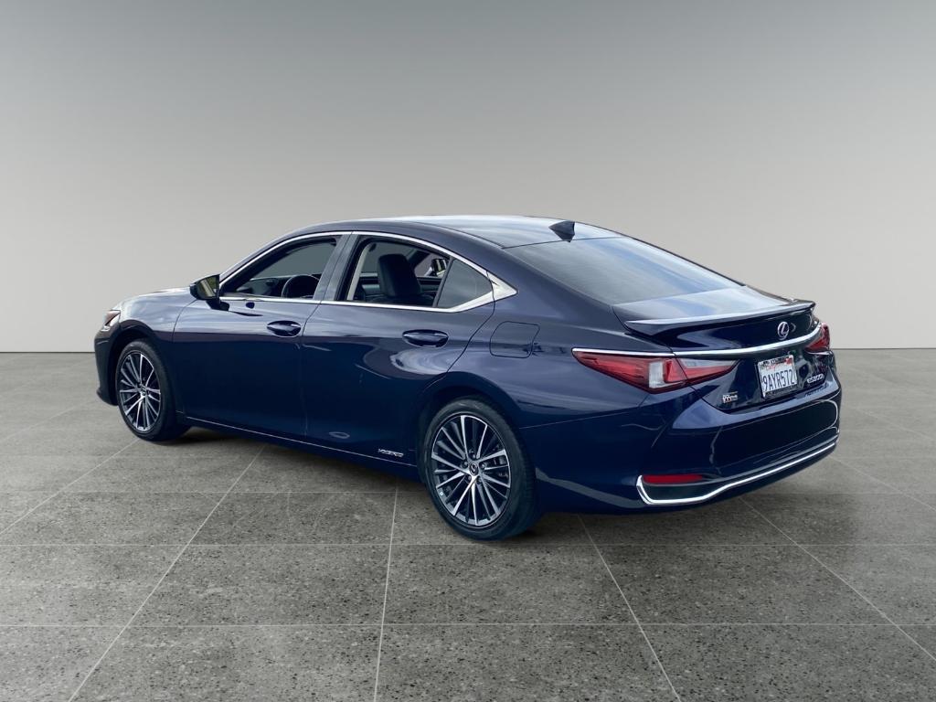 used 2022 Lexus ES 300h car, priced at $26,585