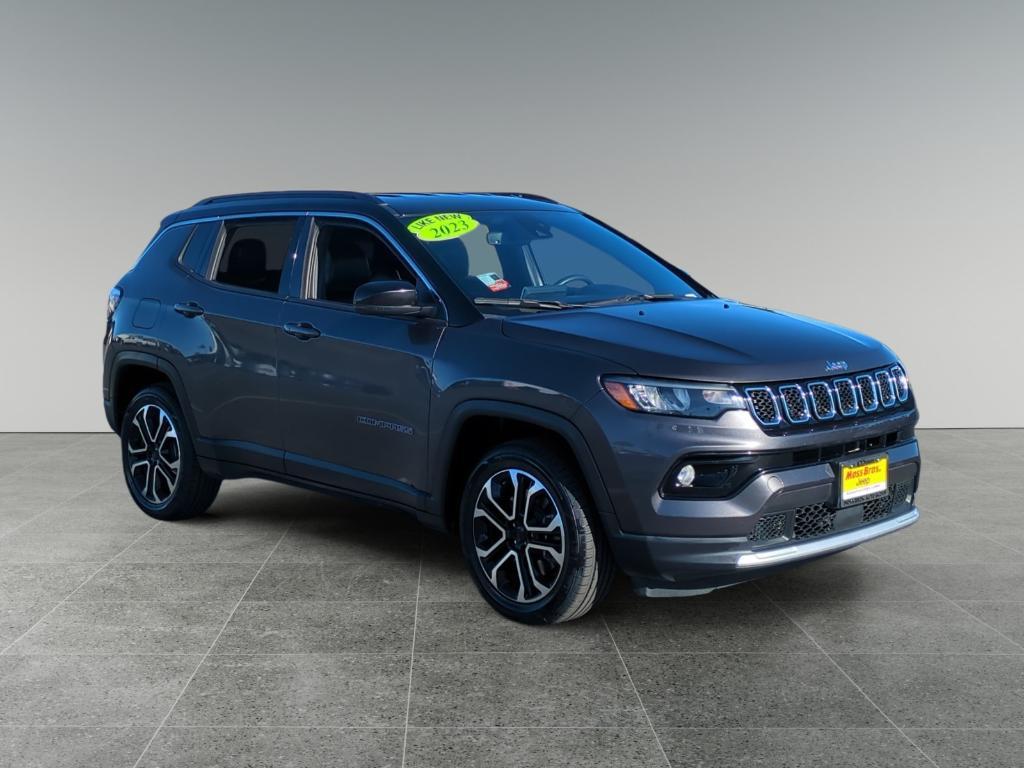used 2023 Jeep Compass car