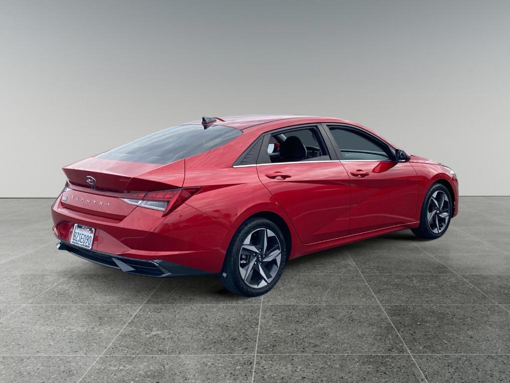 used 2022 Hyundai Elantra car