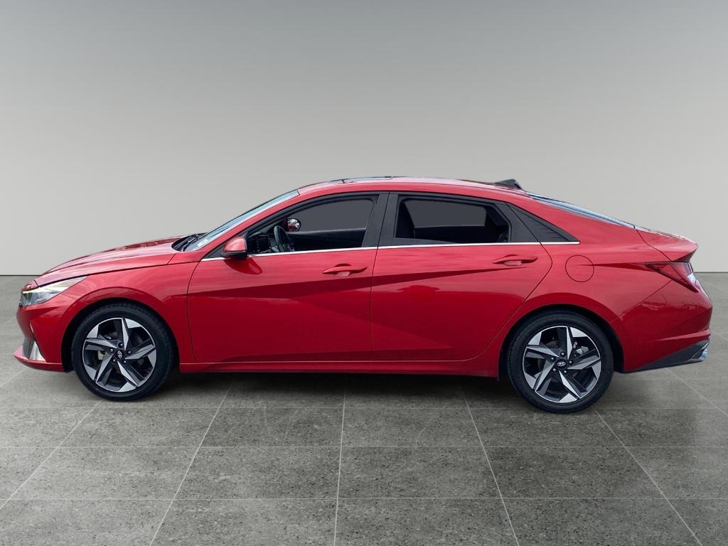 used 2022 Hyundai Elantra car