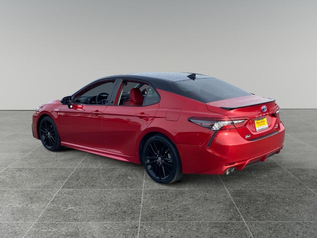 used 2021 Toyota Camry Hybrid car, priced at $29,670