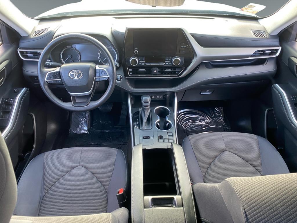 used 2023 Toyota Highlander car, priced at $30,706