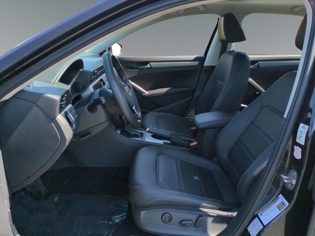 used 2022 Volkswagen Passat car