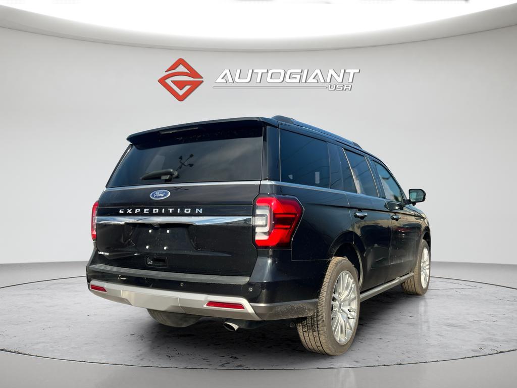 used 2023 Ford Expedition car, priced at $53,996
