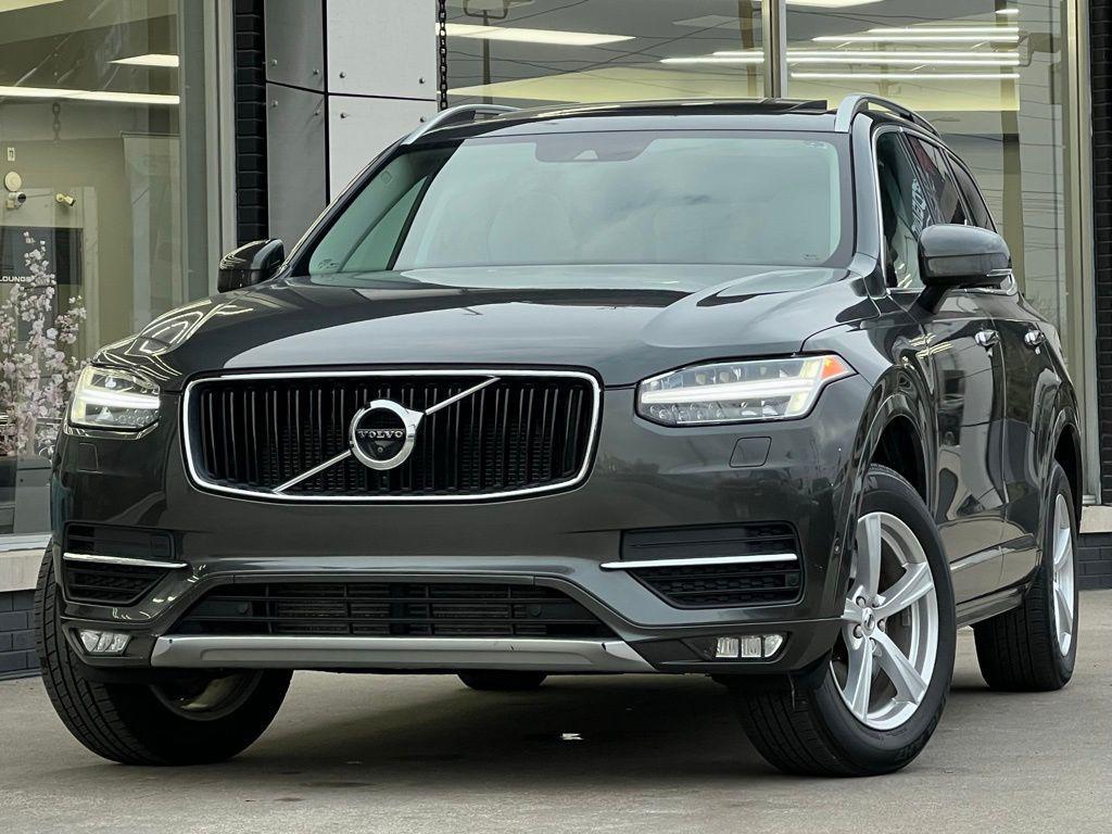 used 2018 Volvo XC90 car, priced at $14,494