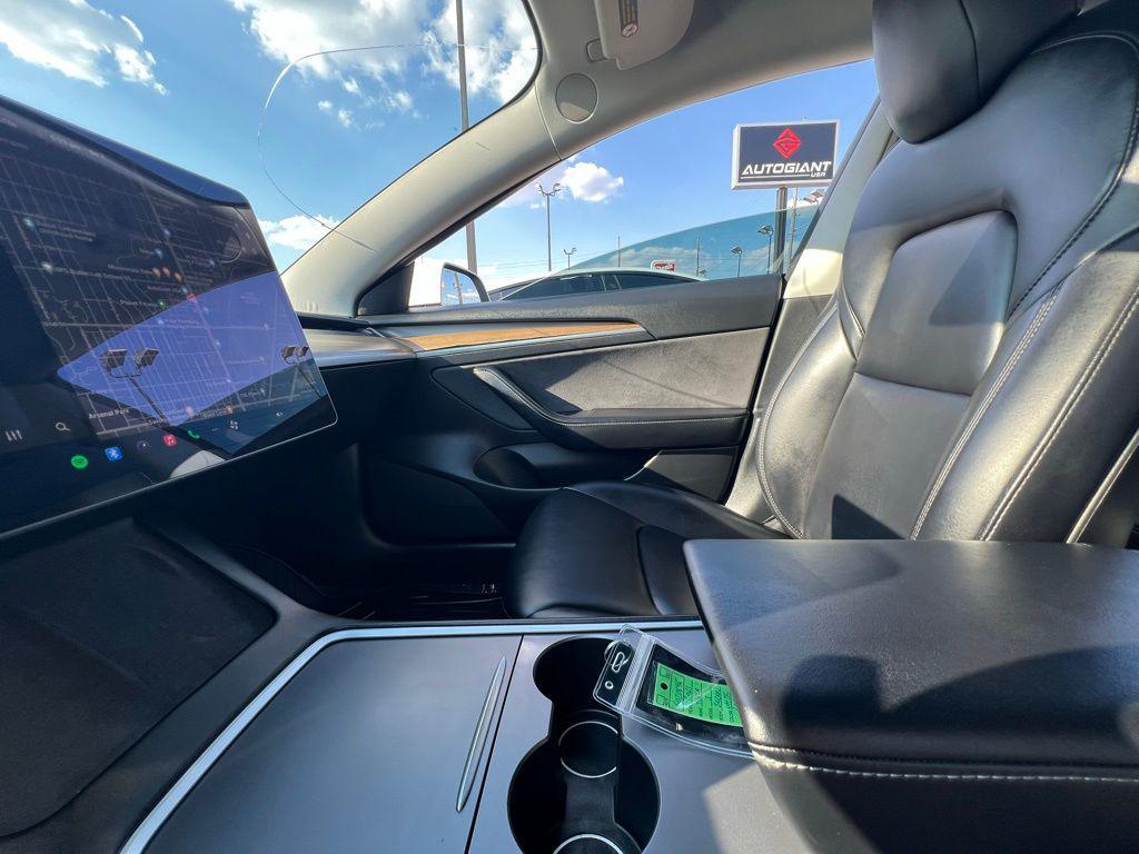 used 2021 Tesla Model 3 car, priced at $21,500