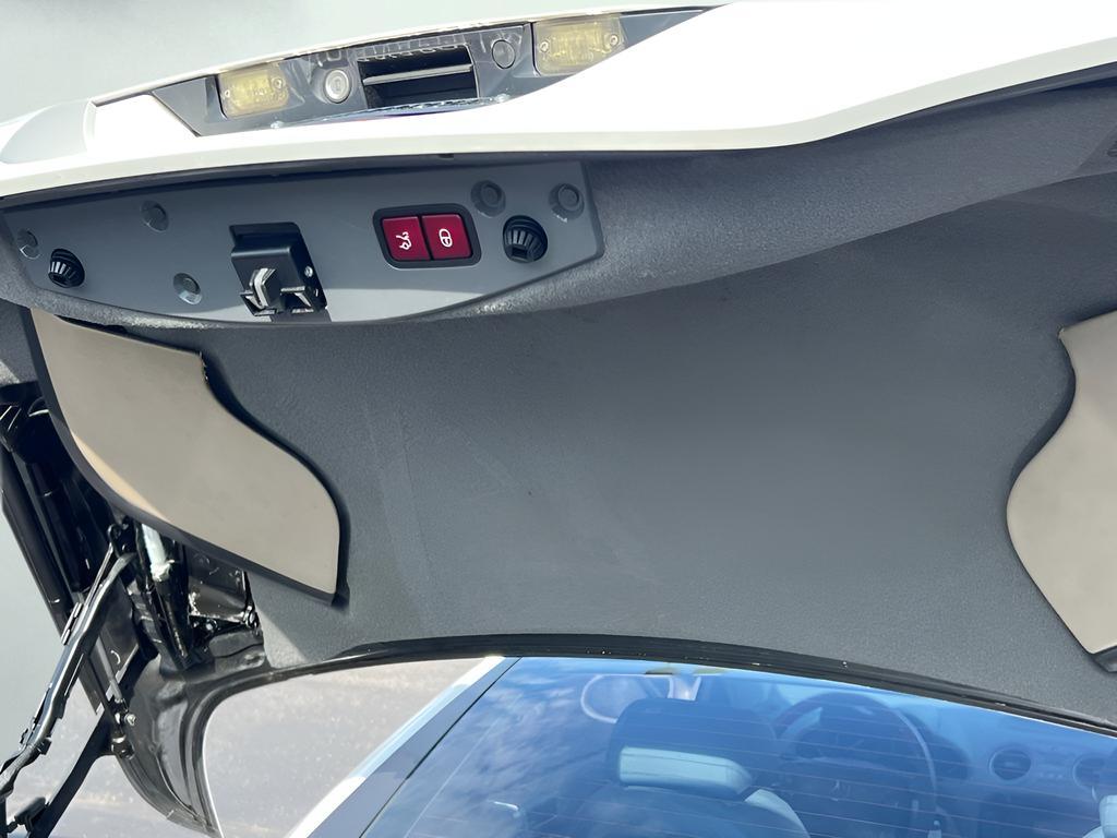 used 2007 Mercedes-Benz SL-Class car, priced at $18,995