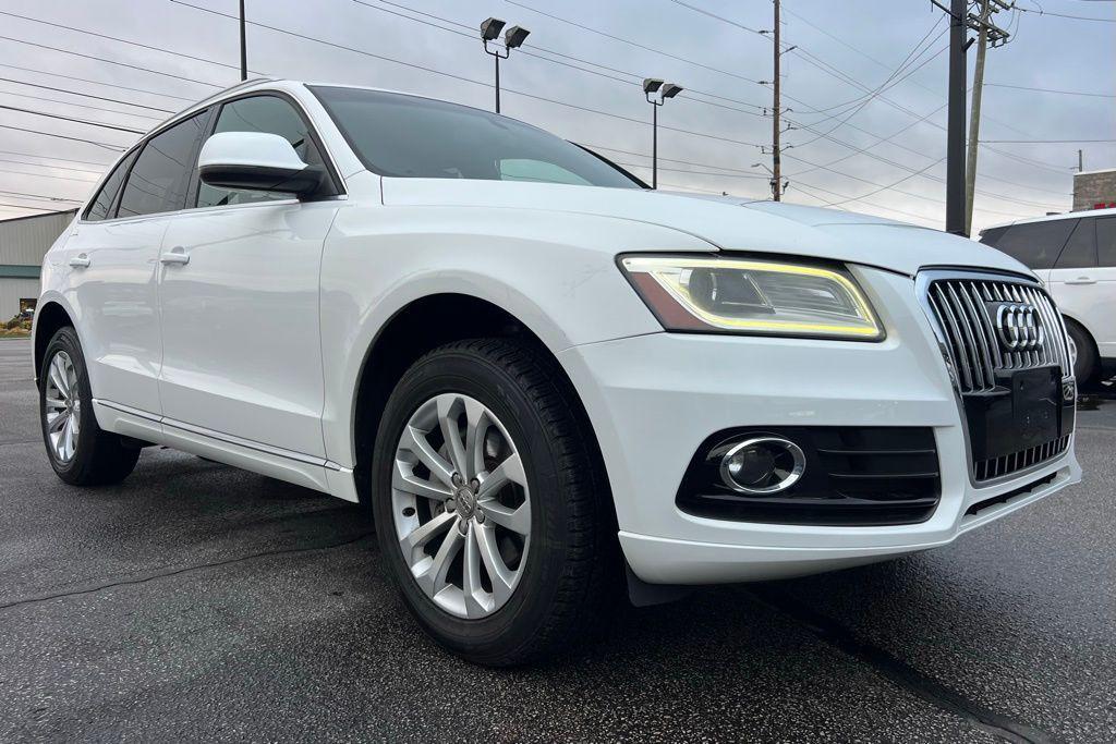 used 2014 Audi Q5 car, priced at $11,500