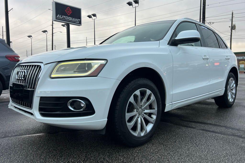 used 2014 Audi Q5 car, priced at $11,500