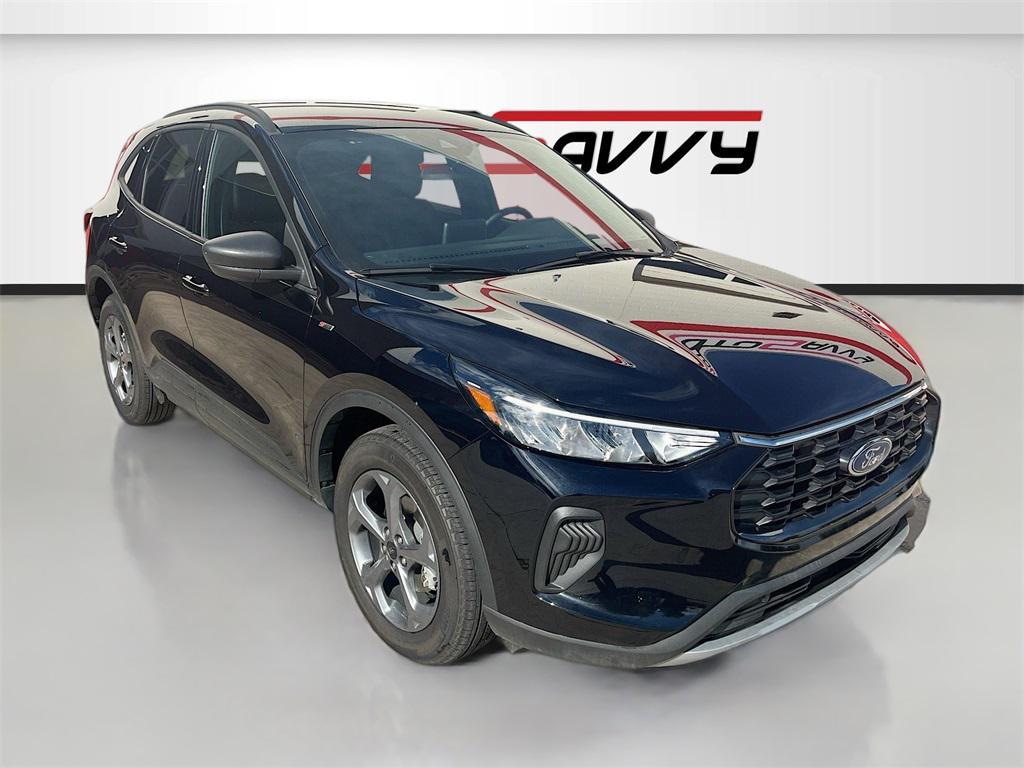 used 2025 Ford Escape car, priced at $23,500