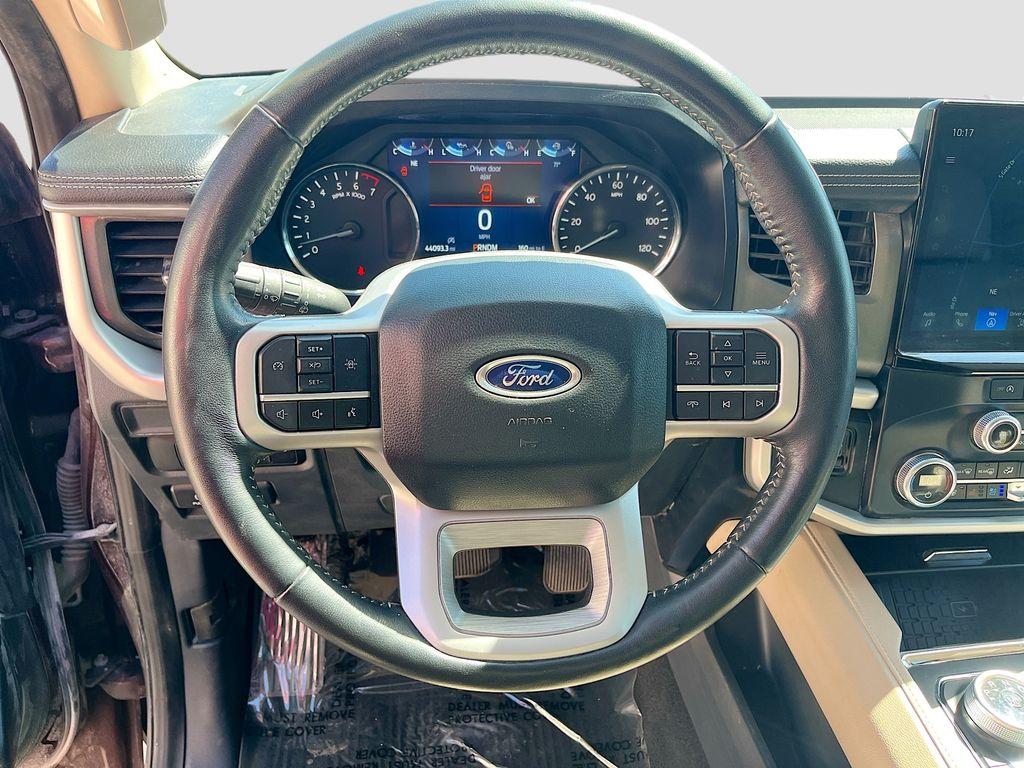 used 2024 Ford Expedition Max car, priced at $40,400