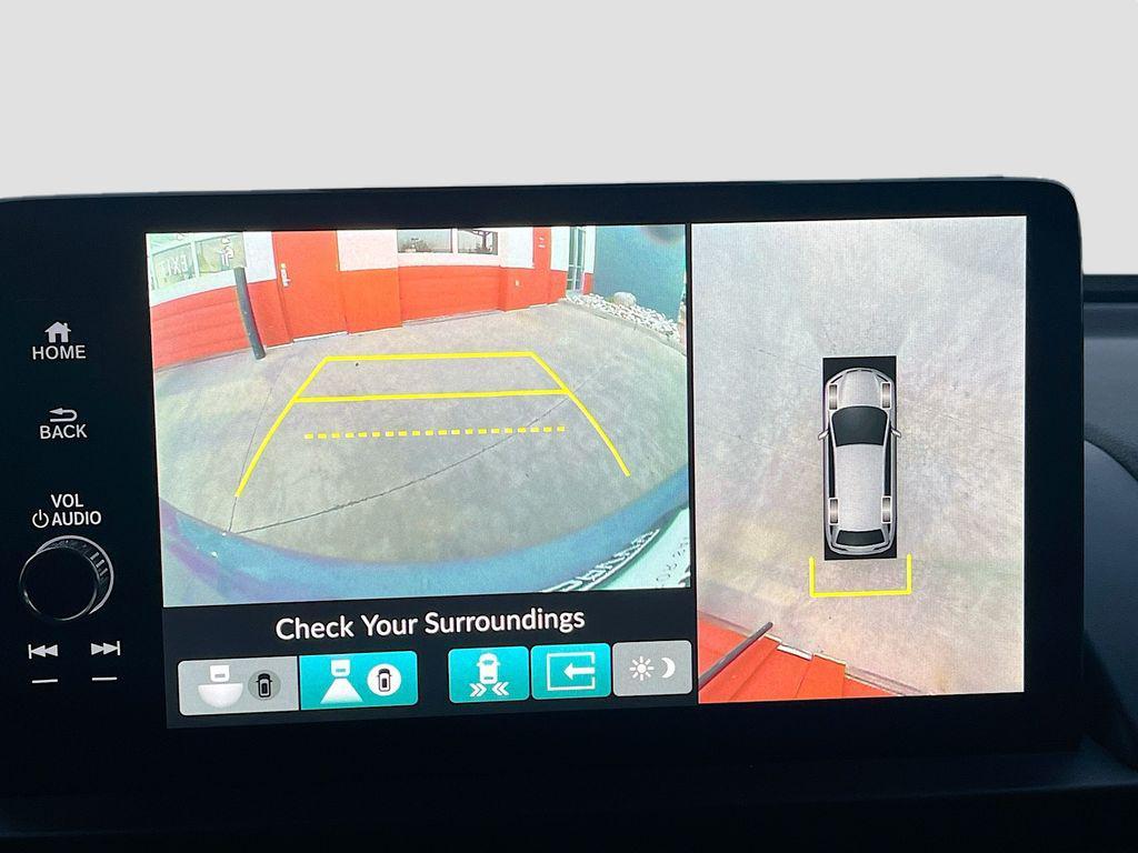 used 2023 Honda Pilot car, priced at $37,500