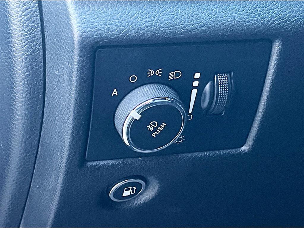 used 2018 Jeep Grand Cherokee car, priced at $14,200