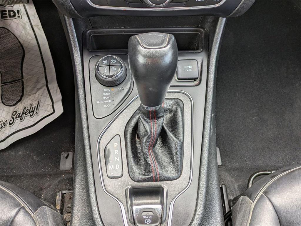 used 2022 Jeep Cherokee car, priced at $20,500