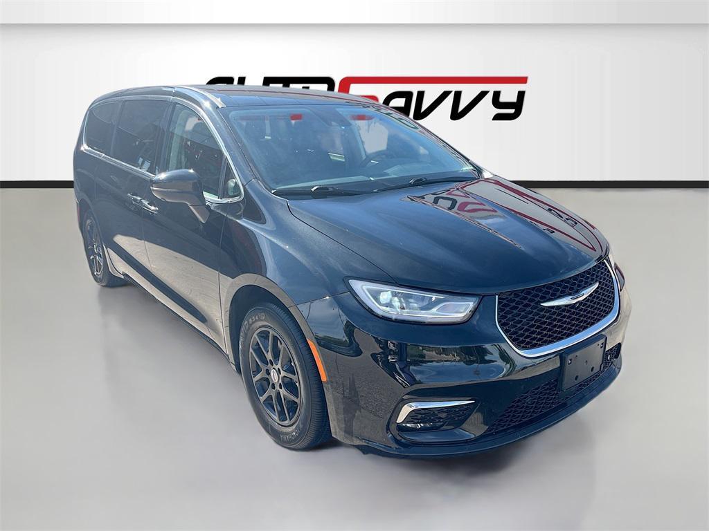 used 2023 Chrysler Pacifica car, priced at $24,200