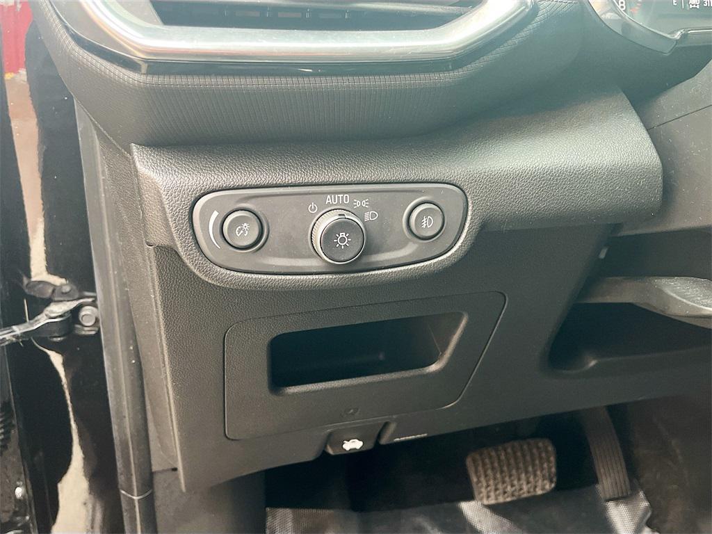 used 2023 Chevrolet TrailBlazer car, priced at $18,700