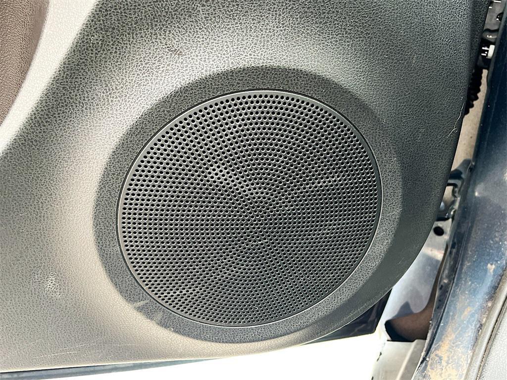 used 2013 Nissan Juke car, priced at $8,000